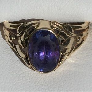 14k gold with 3.09 cts Tanzanite ring